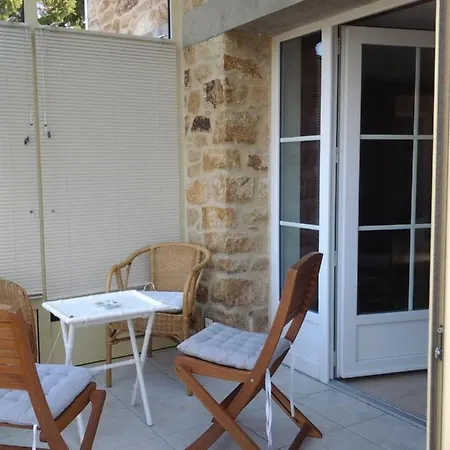 Chez Julien Villa Montviron Exterior photo